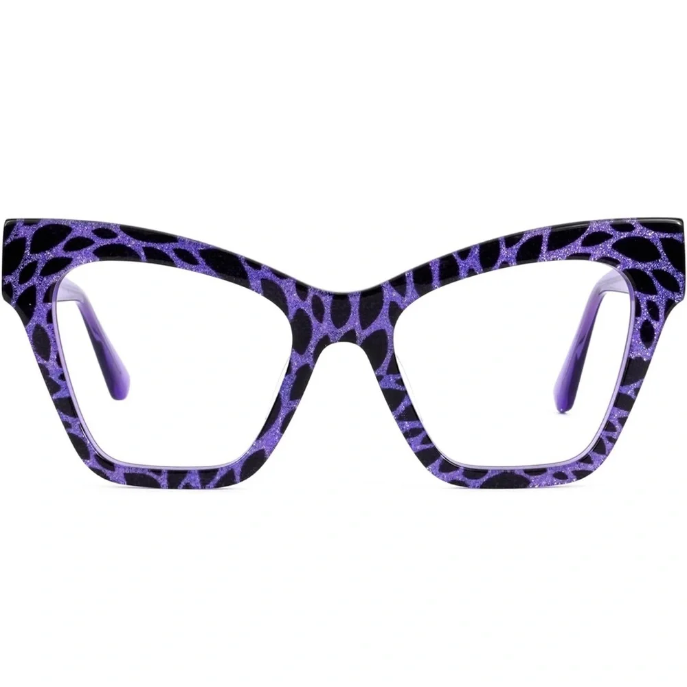 Think Vintage Online stand out